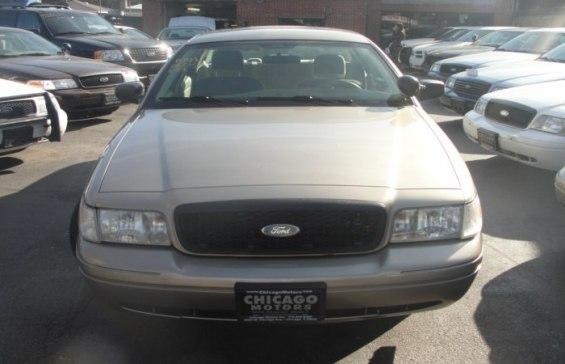 Ford Crown Victoria 2006 photo 4