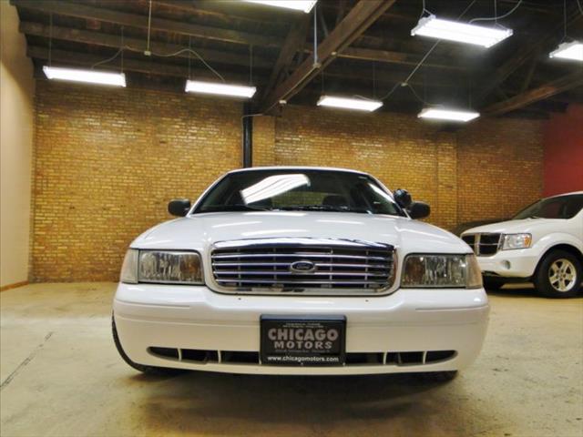 Ford Crown Victoria 2006 photo 2