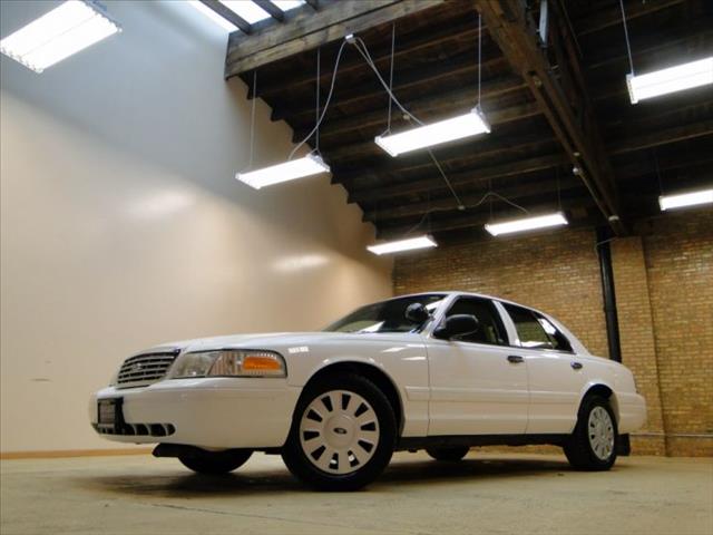 Ford Crown Victoria 2006 photo 4