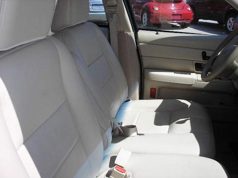 Ford Crown Victoria 2006 photo 1