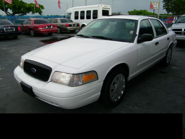 Ford Crown Victoria 2007 photo 4