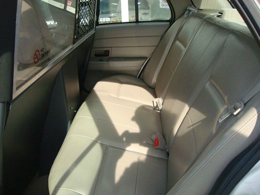 Ford Crown Victoria 2007 photo 3