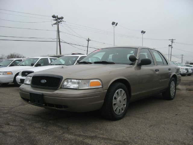 Ford Crown Victoria Luxury Sedan