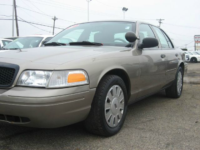 Ford Crown Victoria 2007 photo 1
