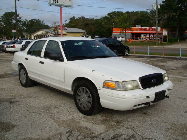 Ford Crown Victoria 2007 photo 4