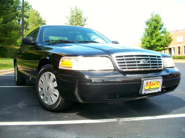 Ford Crown Victoria 2007 photo 4