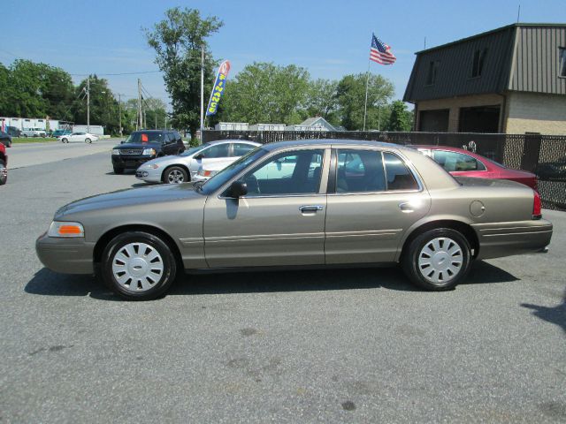 Ford Crown Victoria Luxury Sedan
