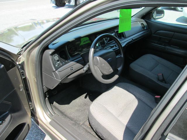 Ford Crown Victoria 2007 photo 2