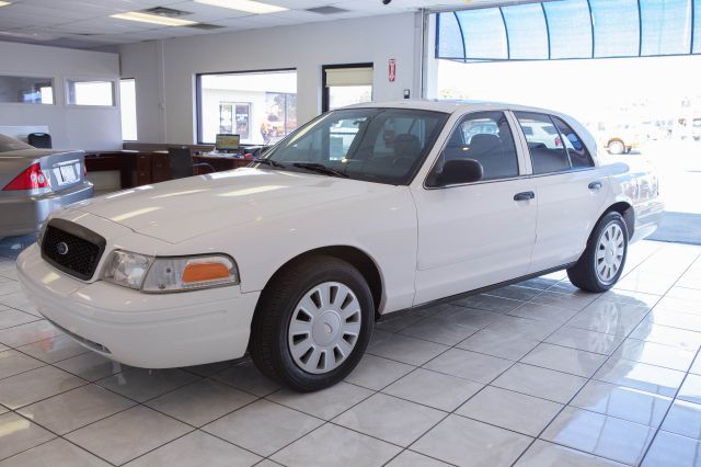 Ford Crown Victoria 2007 photo 4