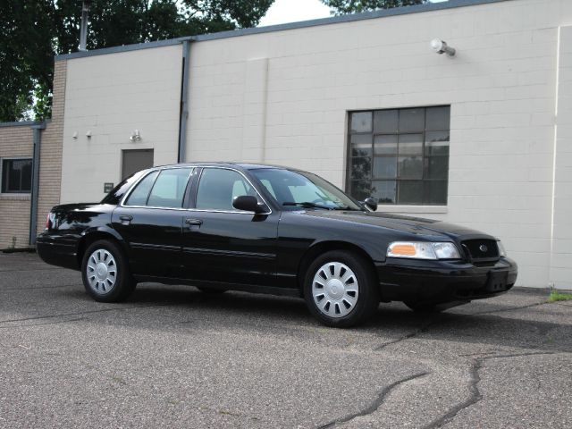 Ford Crown Victoria 2008 photo 1