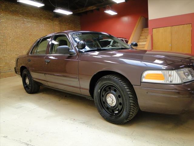 Ford Crown Victoria 2008 photo 31