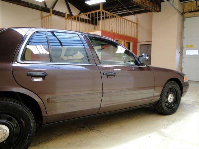 Ford Crown Victoria 2008 photo 34