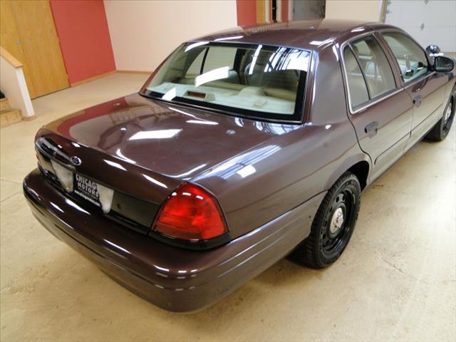 Ford Crown Victoria 2008 photo 35