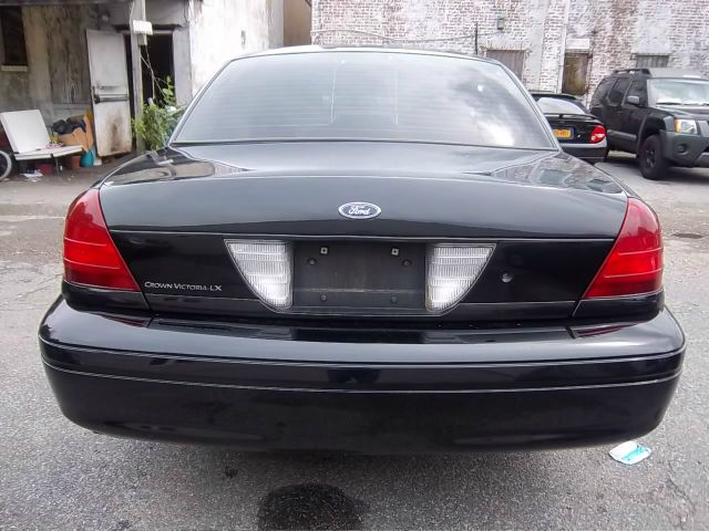 Ford Crown Victoria 2008 photo 1