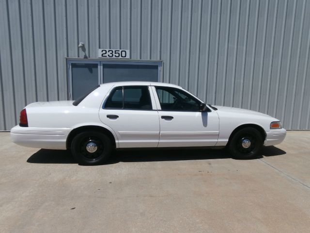 Ford Crown Victoria 2009 photo 8