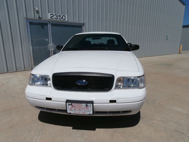Ford Crown Victoria 2009 photo 9