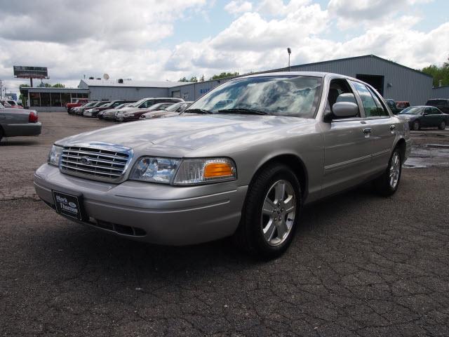 Ford Crown Victoria Elk Conversion Van Sedan