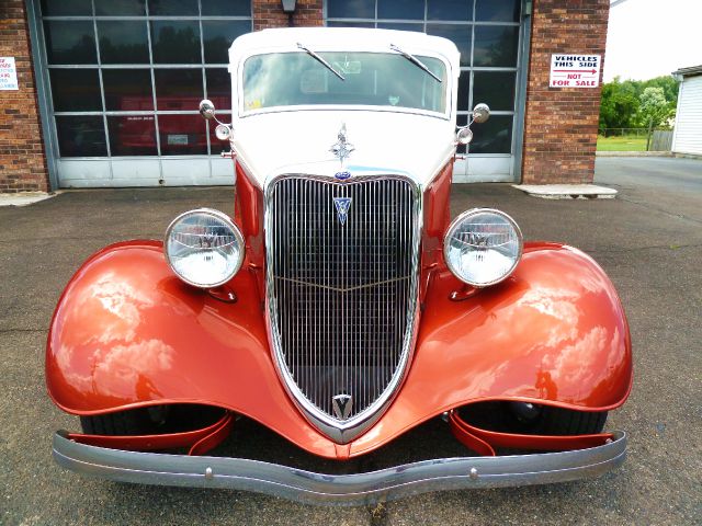 Ford Custom 1934 photo 3