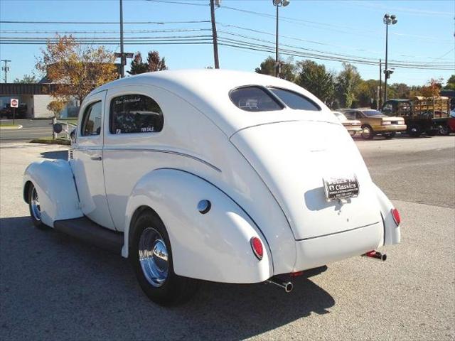 Ford Custom 1939 photo 3