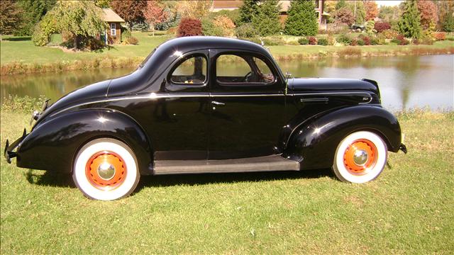 Ford Custom 1939 photo 1