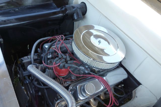 Ford Custom 1951 photo 5