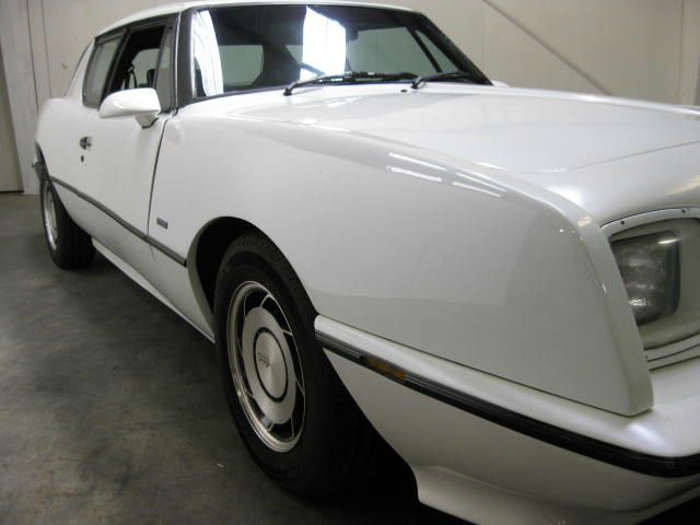 Ford Custom 1988 photo 24