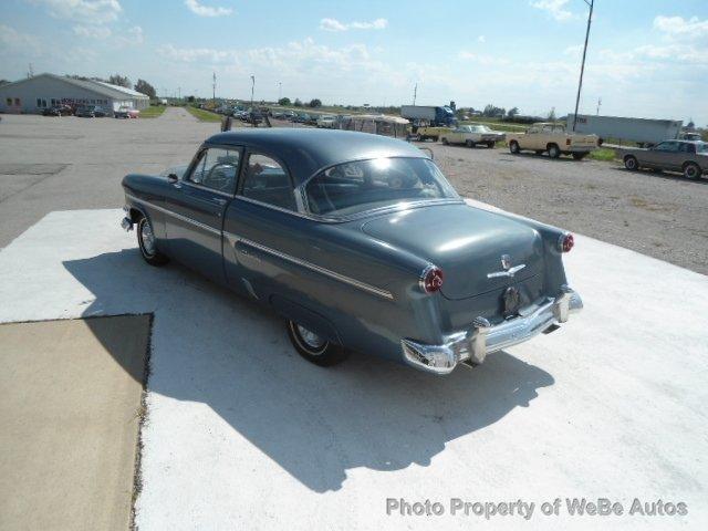 Ford Customline 1954 photo 4