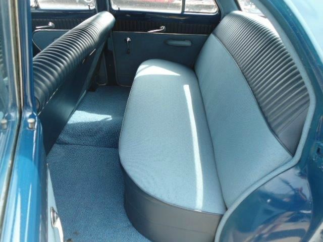 Ford Customline 1954 photo 2