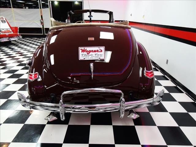 Ford deluxe 1.8T Quattro Unspecified