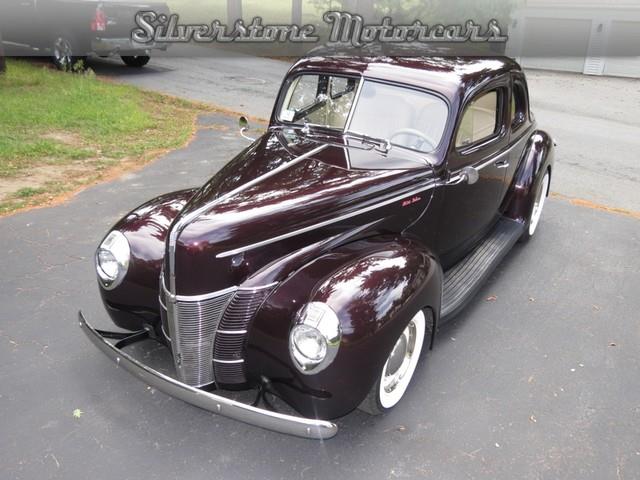 Ford deluxe 1940 photo 2