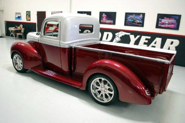 Ford Deluxe Pickup 1941 photo 4