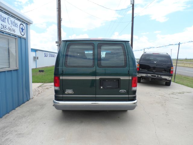 Ford E-150 2000 photo 4