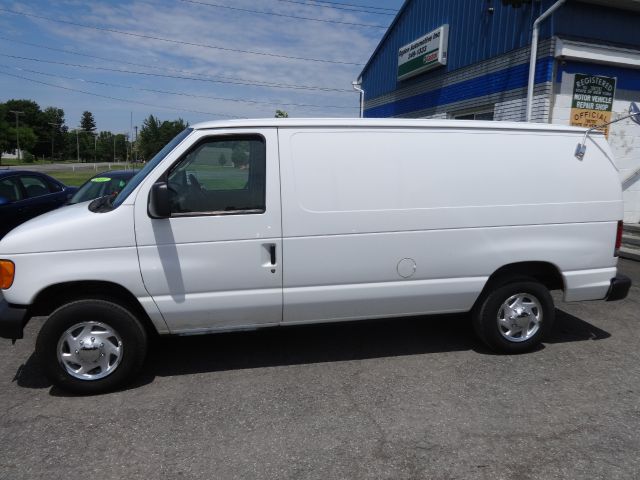 Ford E-Series Cargo 2007 photo 3