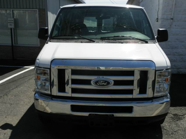 Ford E-Series Cargo T6 Turbo AWD Cargos