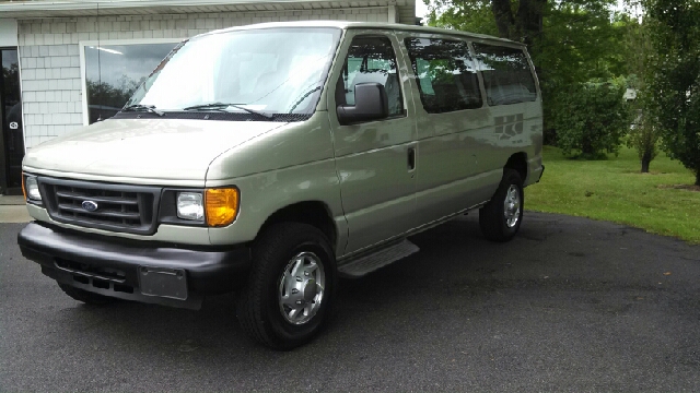 Ford E-Series Wagon Navigation W/premium Pk.plus Passenger Van