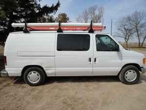 Ford E150 2005 photo 1