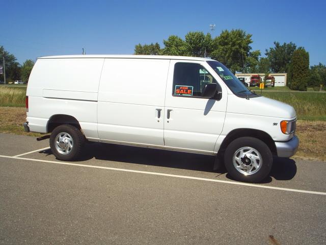 Ford E250 SL AWD CVT Leatherroof Cargo Van