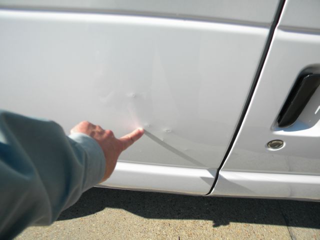 Ford E250 2006 photo 13