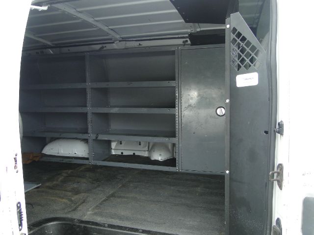 Ford E250 2008 photo 2