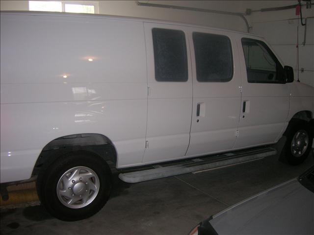 Ford E250 Unknown Cargo Van