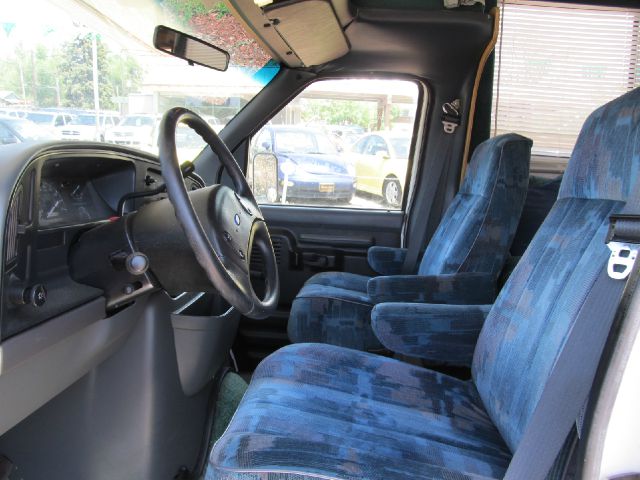Ford E350 1994 photo 5