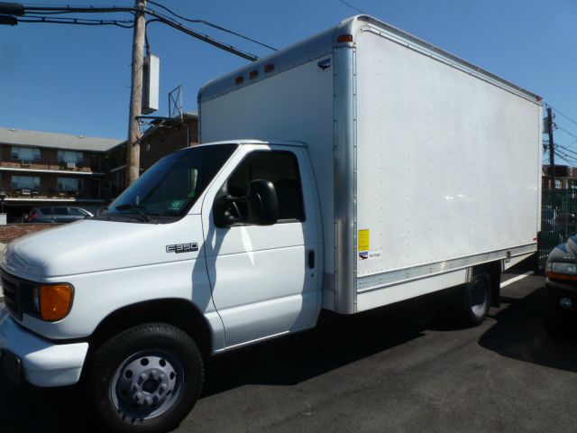 Ford E350 Wagon GT Deluxe Bullitt Passenger Van