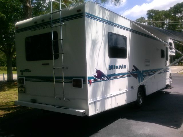 Ford E450 1999 photo 6