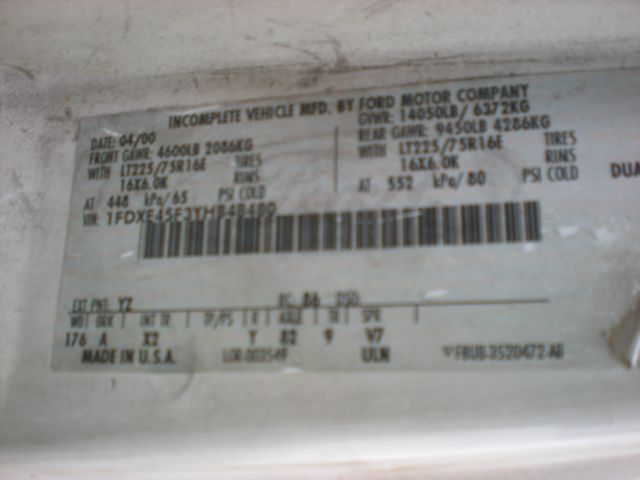 Ford E450 2000 photo 3