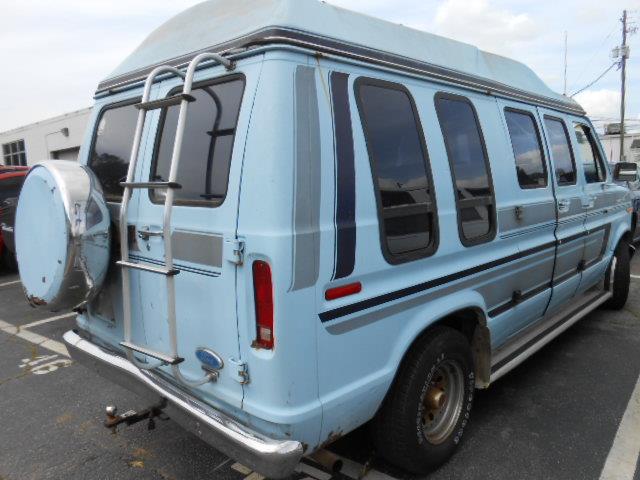 Ford Econoline 1985 photo 2