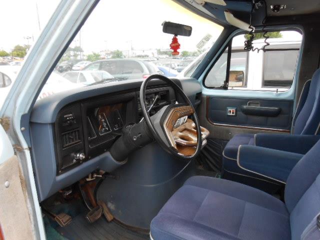 Ford Econoline 1985 photo 3