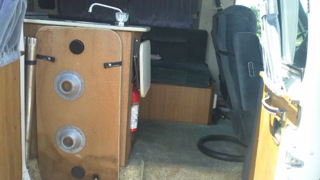 Ford Econoline 1990 photo 21