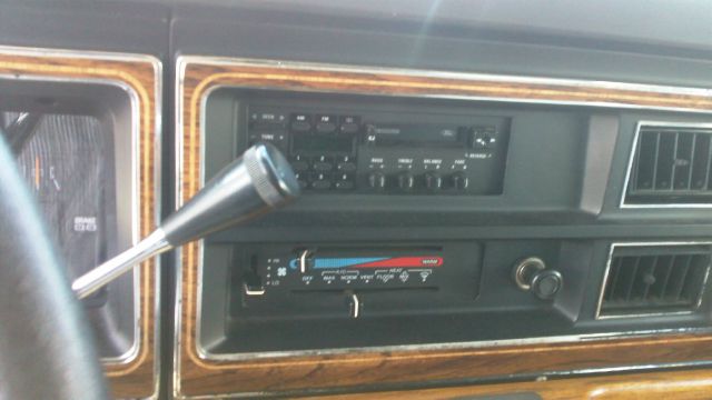 Ford Econoline 1990 photo 25