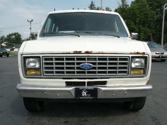 Ford Econoline 1990 photo 0