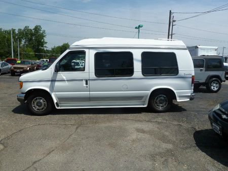 Ford Econoline 1992 photo 9